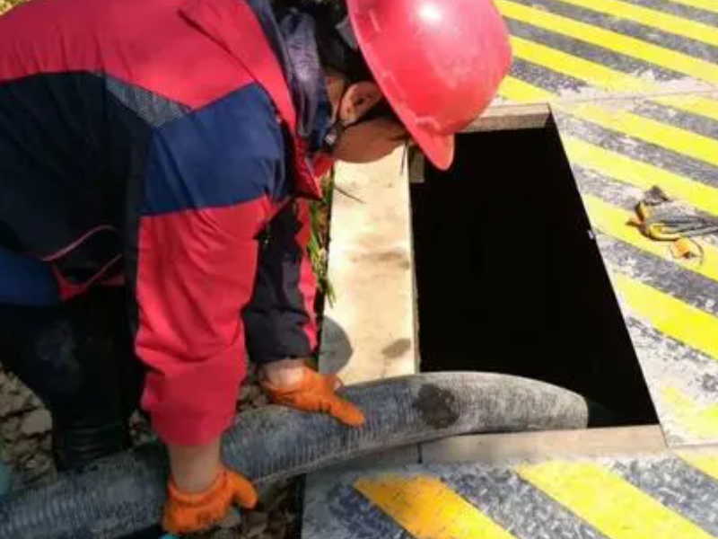 南京玄武区天山汇景园下水道高压清洗、清掏化粪池